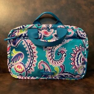 NWT Vera Bradley Lighten Up Travel Organizer